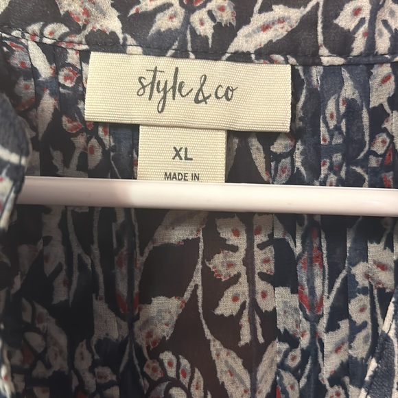 Style & Co. Pleated Floral Button Down Tunic Blouse - Picture 4 of 9